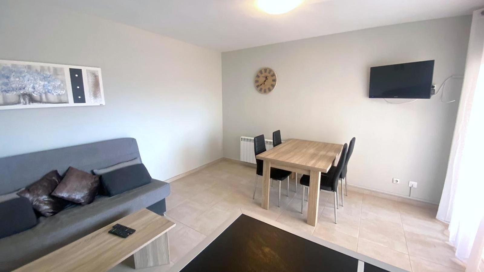 Apartmán Olimpe 2 8 Roses Exteriér fotografie